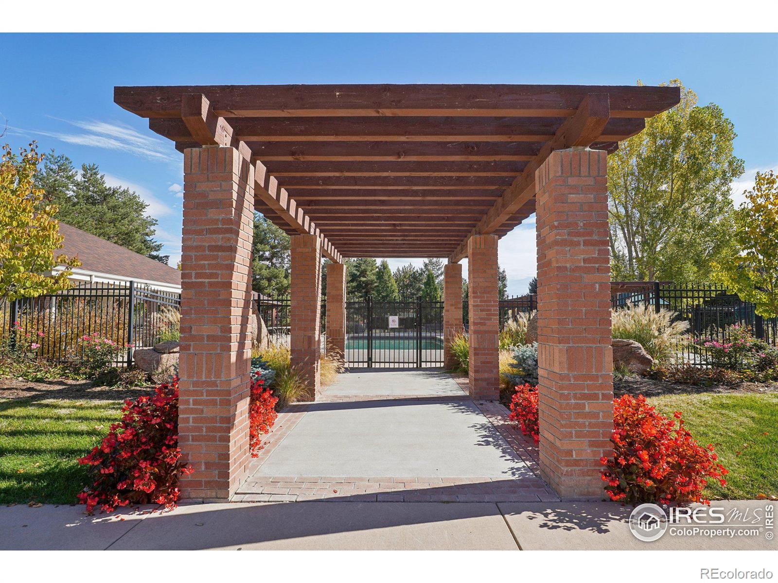 2535 Columbine Circle, Lafayette, CO 80026, 4 Bedrooms Bedrooms, ,3 BathroomsBathrooms,Residential,For Sale,Columbine,RECIR1021625
