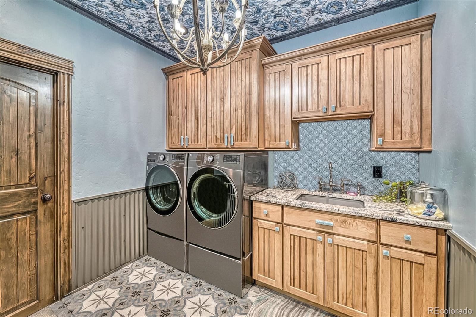 1124 E Poncha Avenue, Poncha Springs, CO 81242, 4 Bedrooms Bedrooms, ,2 BathroomsBathrooms,Residential,For Sale,Poncha,REC4068842