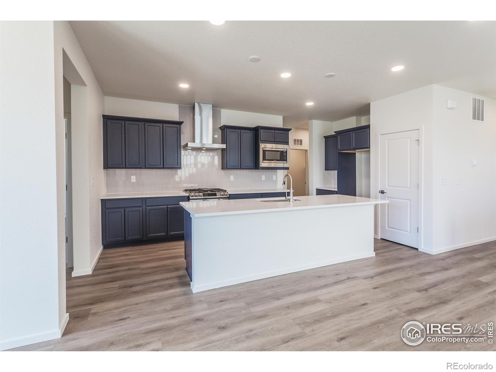 5338 Blainville Street, Timnath, CO 80547, 4 Bedrooms Bedrooms, ,3 BathroomsBathrooms,Residential,For Sale,Blainville,RECIR1021733