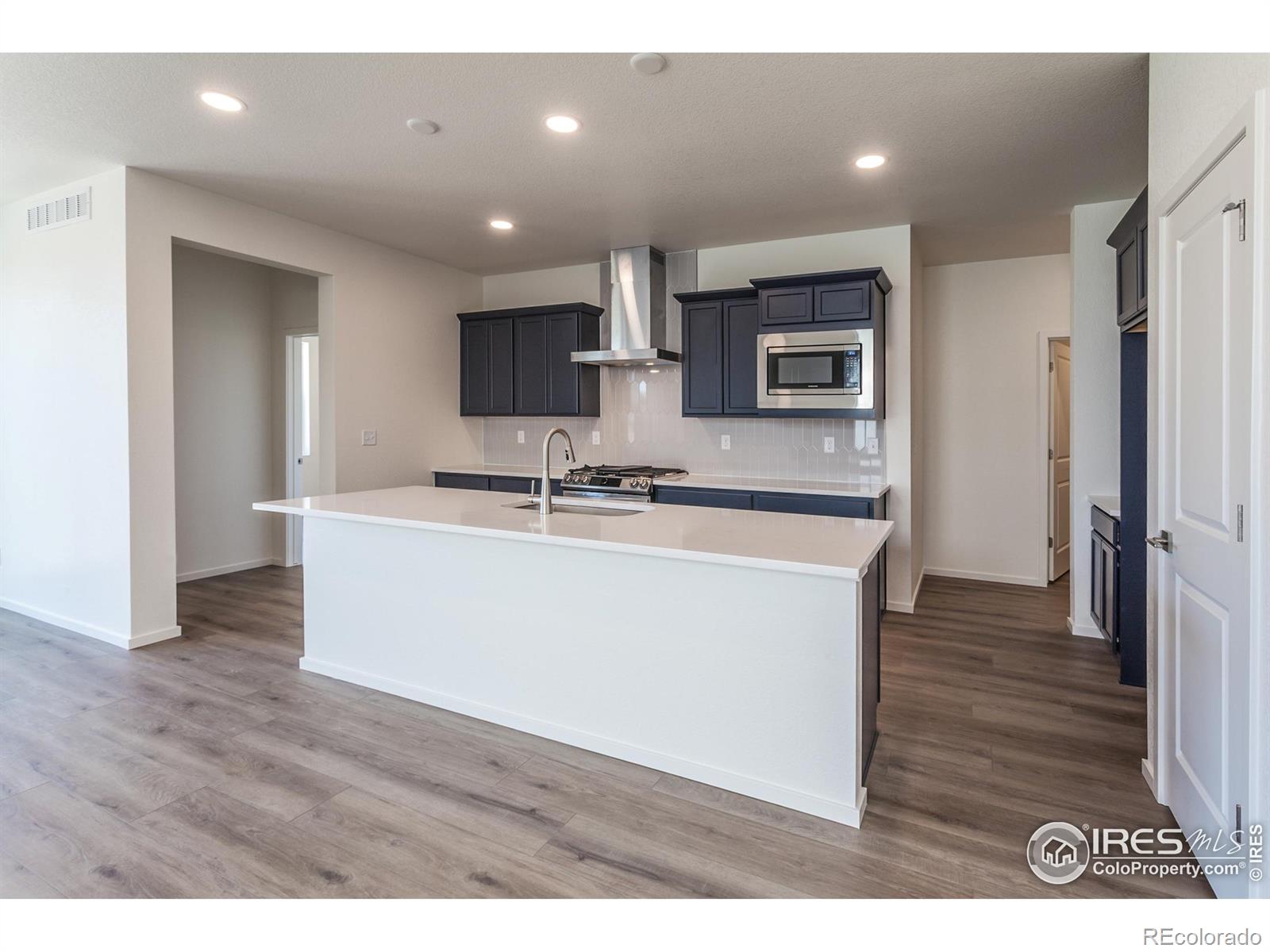 5338 Blainville Street, Timnath, CO 80547, 4 Bedrooms Bedrooms, ,3 BathroomsBathrooms,Residential,For Sale,Blainville,RECIR1021733