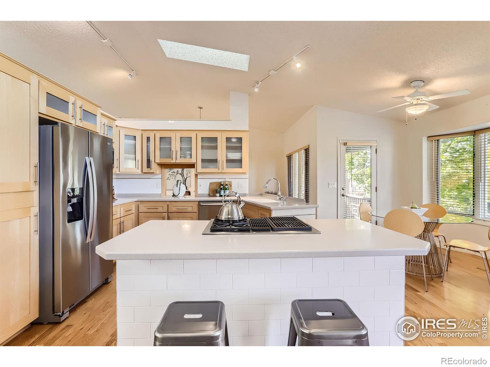 1219 Twin Peaks Circle, Longmont, CO 80503, 4 Bedrooms Bedrooms, ,3 BathroomsBathrooms,Residential,For Sale,Twin Peaks,RECIR1021616