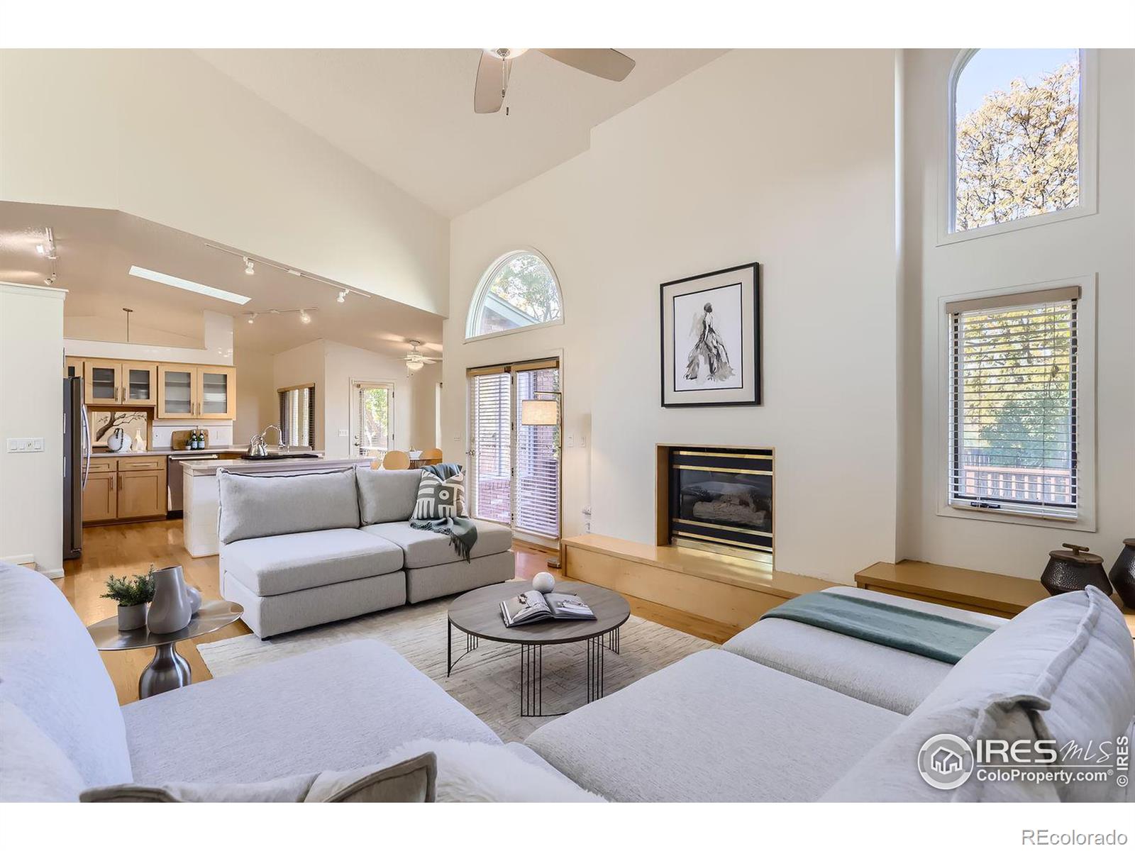 1219 Twin Peaks Circle, Longmont, CO 80503, 4 Bedrooms Bedrooms, ,3 BathroomsBathrooms,Residential,For Sale,Twin Peaks,RECIR1021616