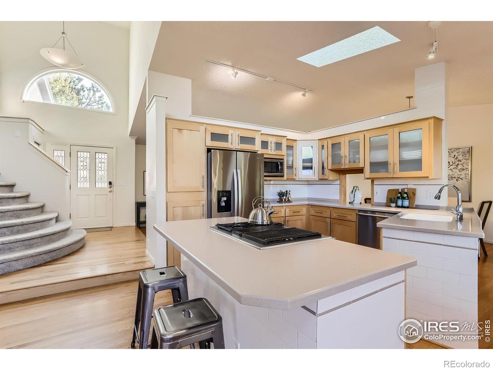 1219 Twin Peaks Circle, Longmont, CO 80503, 4 Bedrooms Bedrooms, ,3 BathroomsBathrooms,Residential,For Sale,Twin Peaks,RECIR1021616