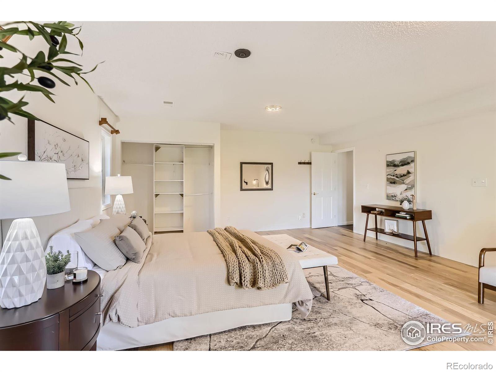 1219 Twin Peaks Circle, Longmont, CO 80503, 4 Bedrooms Bedrooms, ,3 BathroomsBathrooms,Residential,For Sale,Twin Peaks,RECIR1021616