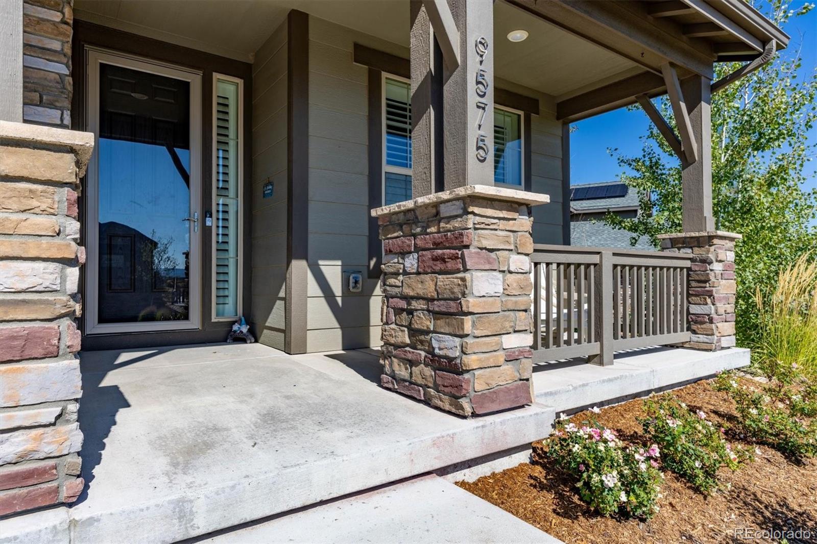 9575 Williamsburg Street, Littleton, CO 80125, 4 Bedrooms Bedrooms, ,3 BathroomsBathrooms,Residential,For Sale,Williamsburg,REC5893312