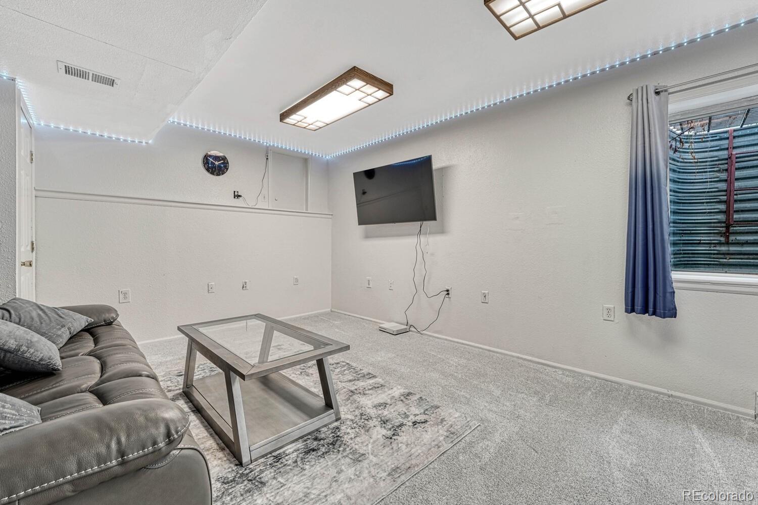 287 Benton Street, Castle Rock, CO 80104, 4 Bedrooms Bedrooms, ,3 BathroomsBathrooms,Residential,For Sale,Benton,REC1896730