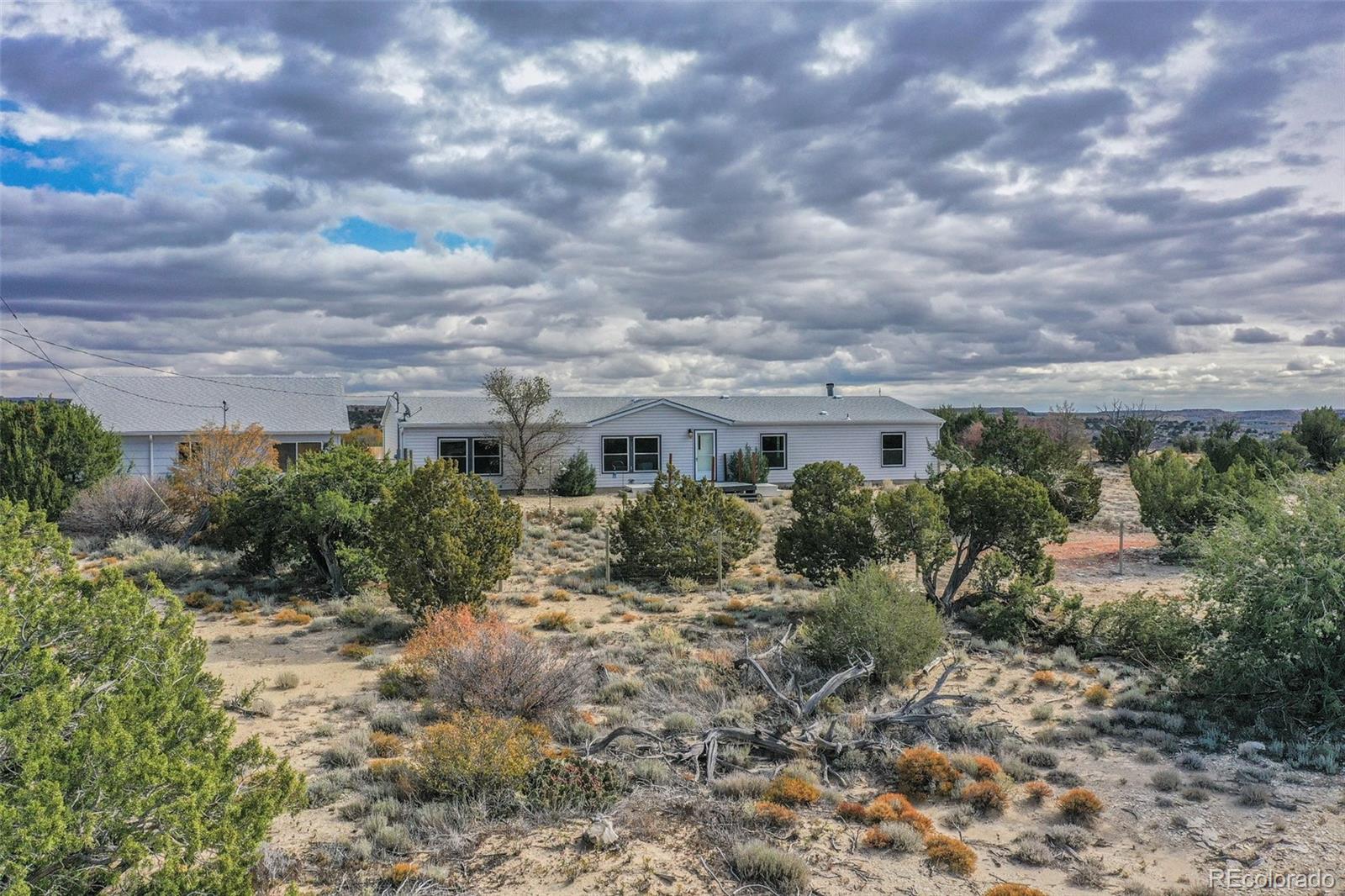 1376 B Street, Penrose, CO 81240, 3 Bedrooms Bedrooms, ,2 BathroomsBathrooms,Residential,For Sale,B,REC1994763