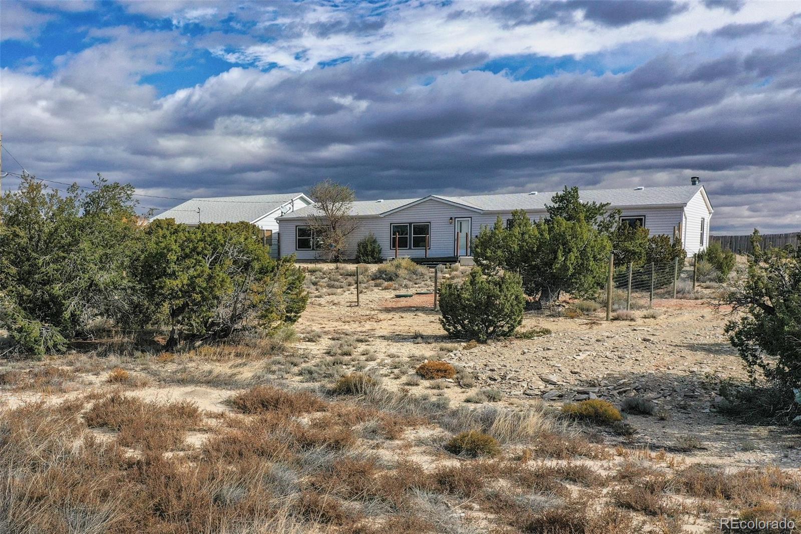 1376 B Street, Penrose, CO 81240, 3 Bedrooms Bedrooms, ,2 BathroomsBathrooms,Residential,For Sale,B,REC1994763