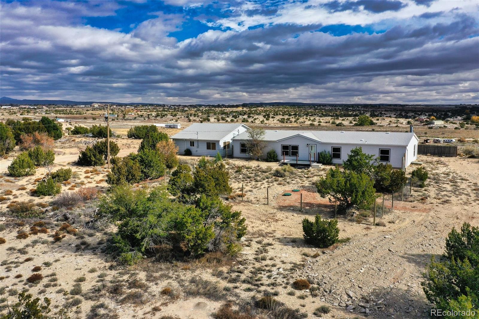 1376 B Street, Penrose, CO 81240, 3 Bedrooms Bedrooms, ,2 BathroomsBathrooms,Residential,For Sale,B,REC1994763