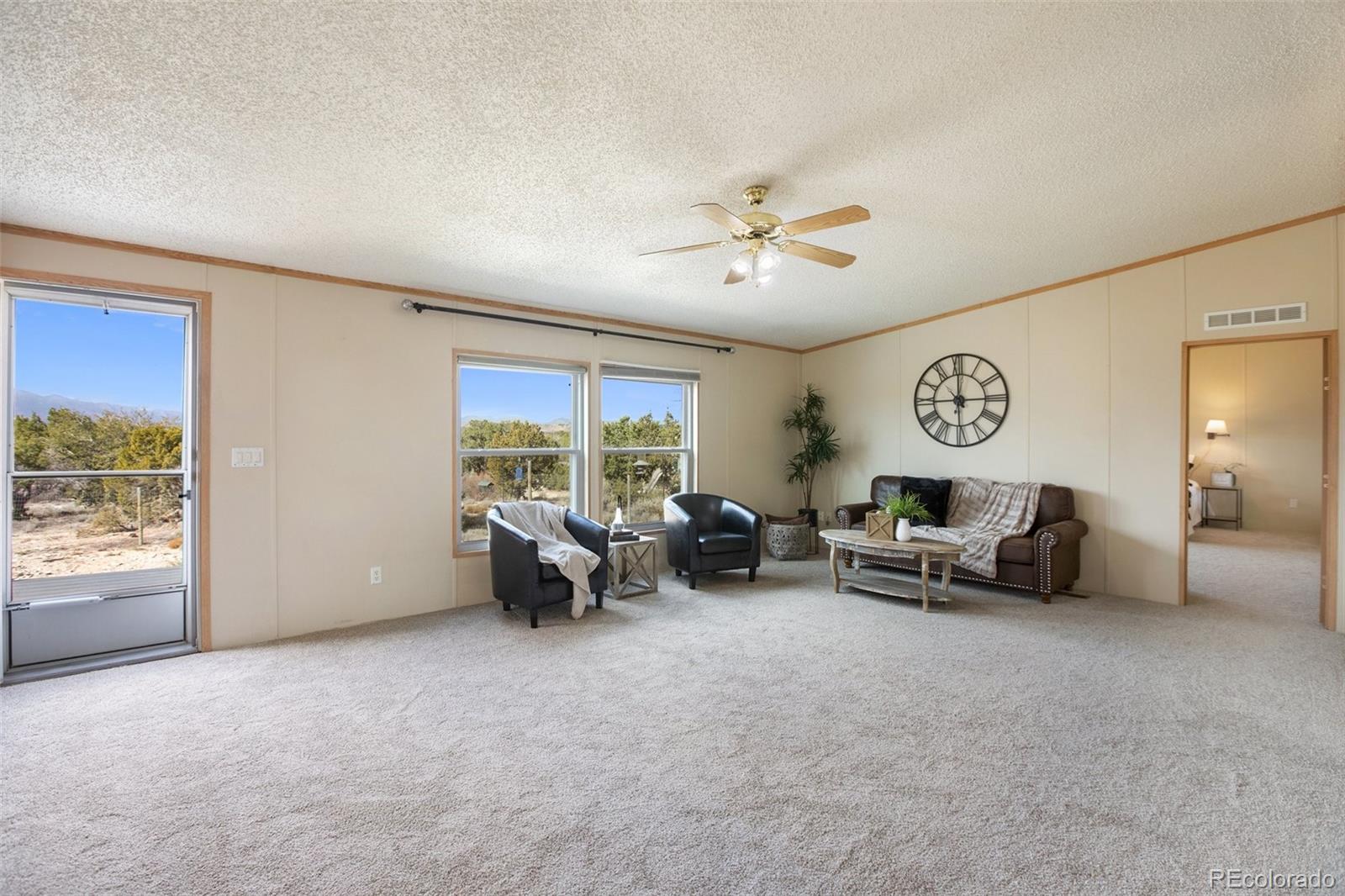 1376 B Street, Penrose, CO 81240, 3 Bedrooms Bedrooms, ,2 BathroomsBathrooms,Residential,For Sale,B,REC1994763