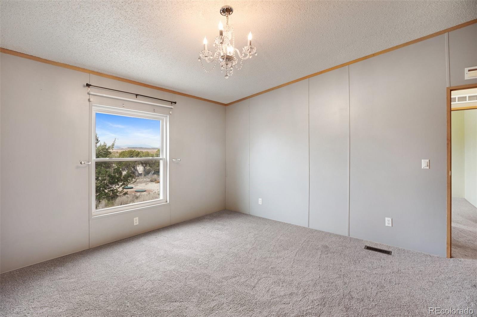 1376 B Street, Penrose, CO 81240, 3 Bedrooms Bedrooms, ,2 BathroomsBathrooms,Residential,For Sale,B,REC1994763