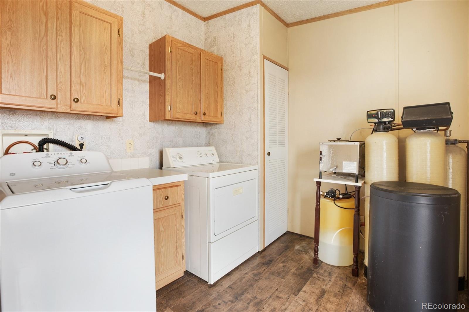 1376 B Street, Penrose, CO 81240, 3 Bedrooms Bedrooms, ,2 BathroomsBathrooms,Residential,For Sale,B,REC1994763