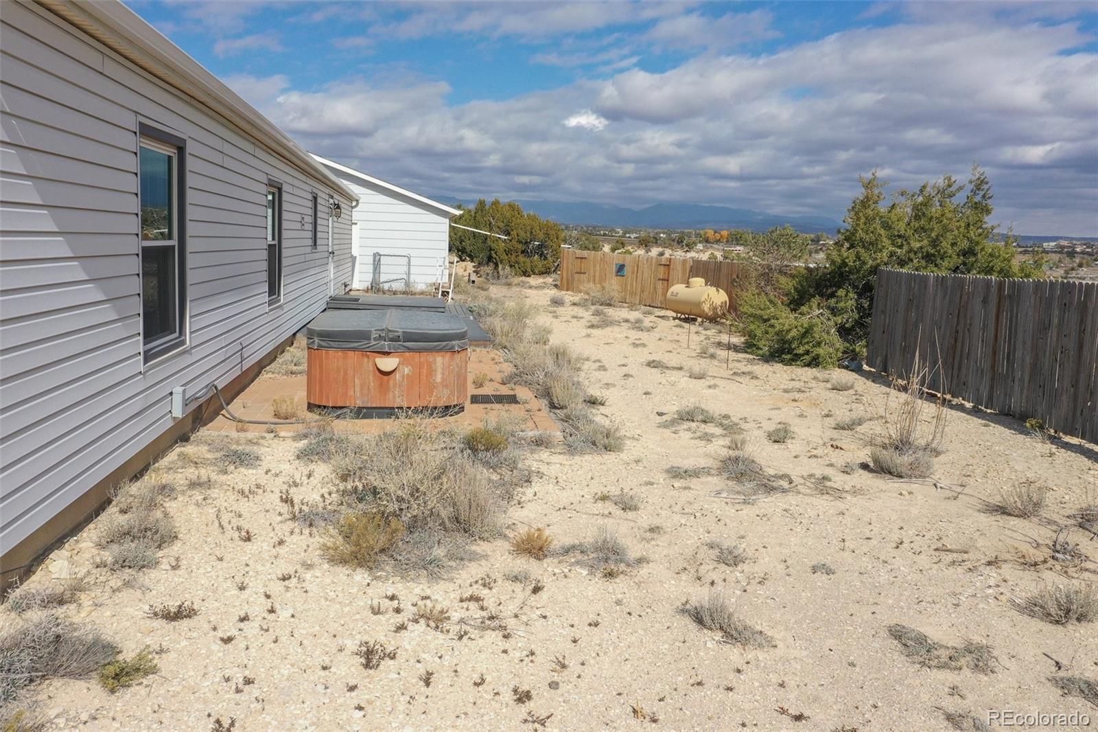 1376 B Street, Penrose, CO 81240, 3 Bedrooms Bedrooms, ,2 BathroomsBathrooms,Residential,For Sale,B,REC1994763