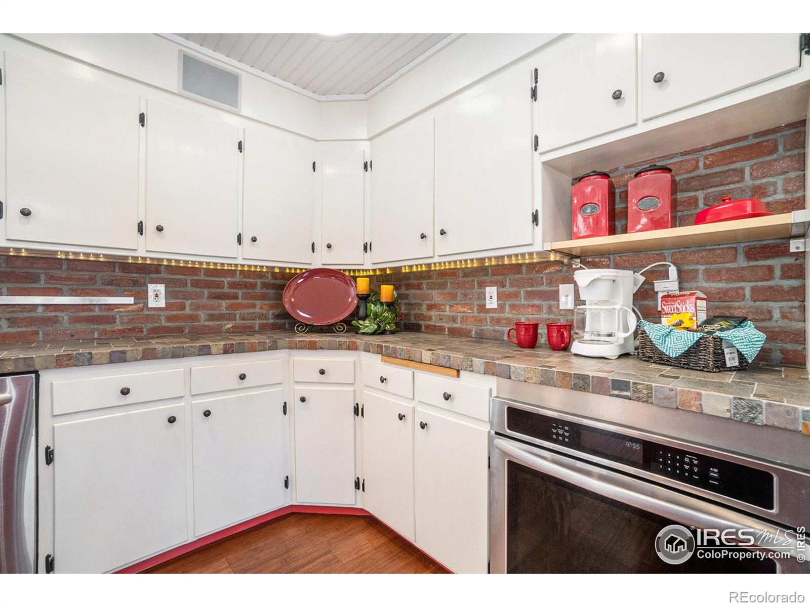 622 Graefe Avenue, Ault, CO 80610, 4 Bedrooms Bedrooms, ,2 BathroomsBathrooms,Residential,For Sale,Graefe,RECIR1021609