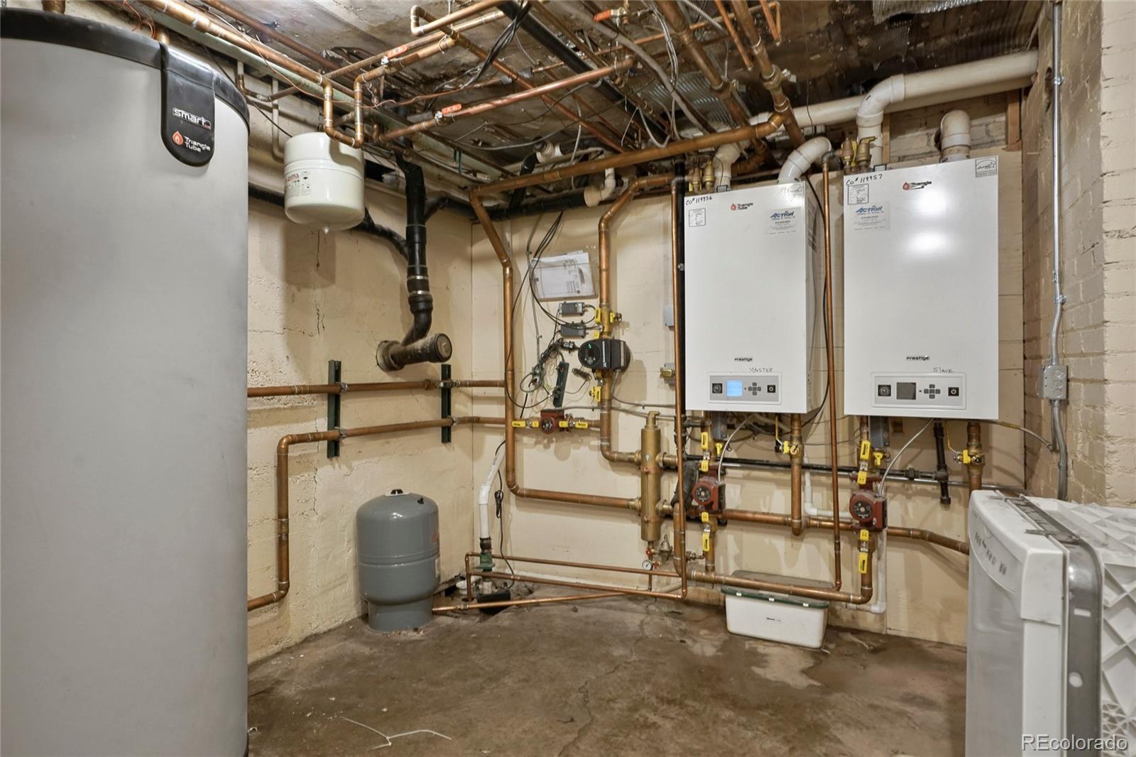 201 E South 1st Street, Johnstown, CO 80534, ,Commercial,For Sale,Johnstown Manor Apartments,South 1st,REC7942349