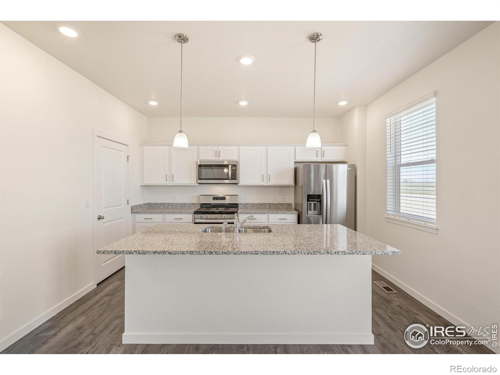 6512 12th Street, Frederick, CO 80530, 3 Bedrooms Bedrooms, ,3 BathroomsBathrooms,Residential,For Sale,12th,RECIR1021603