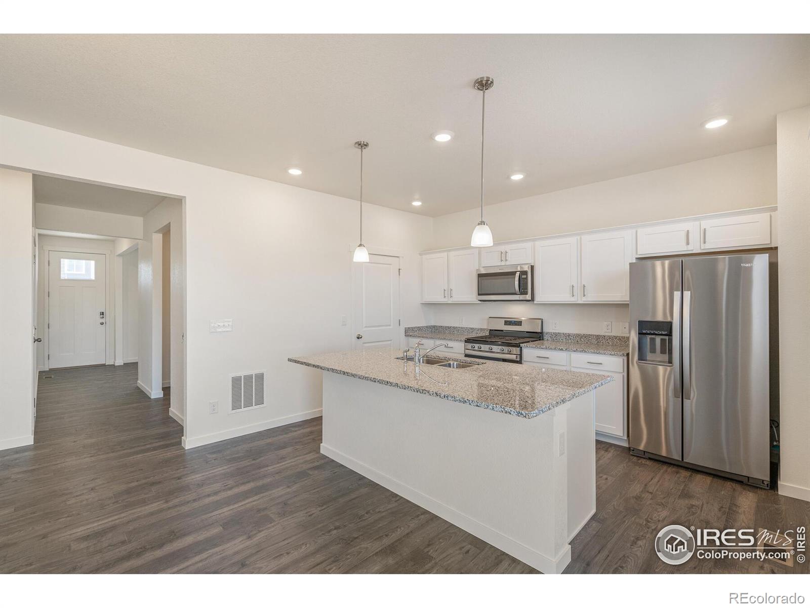 6512 12th Street, Frederick, CO 80530, 3 Bedrooms Bedrooms, ,3 BathroomsBathrooms,Residential,For Sale,12th,RECIR1021603