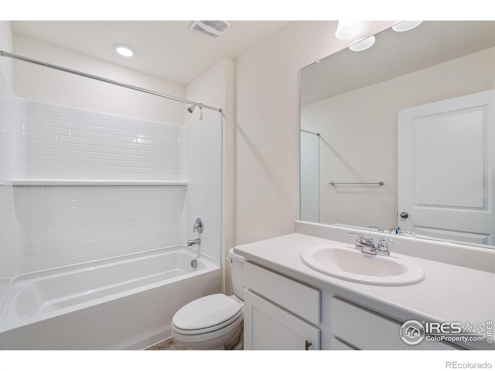 6512 12th Street, Frederick, CO 80530, 3 Bedrooms Bedrooms, ,3 BathroomsBathrooms,Residential,For Sale,12th,RECIR1021603