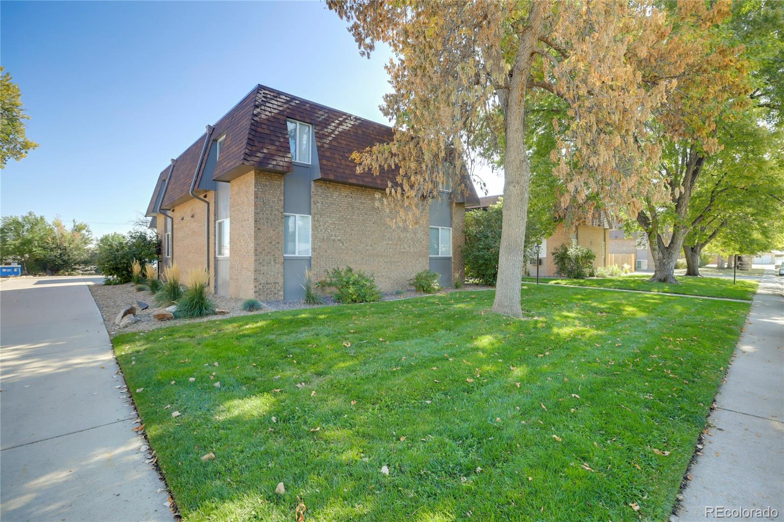 5532 Newland Way, Arvada, CO 80002, ,Commercial,For Sale,N32 Apartments,Newland,REC3253082
