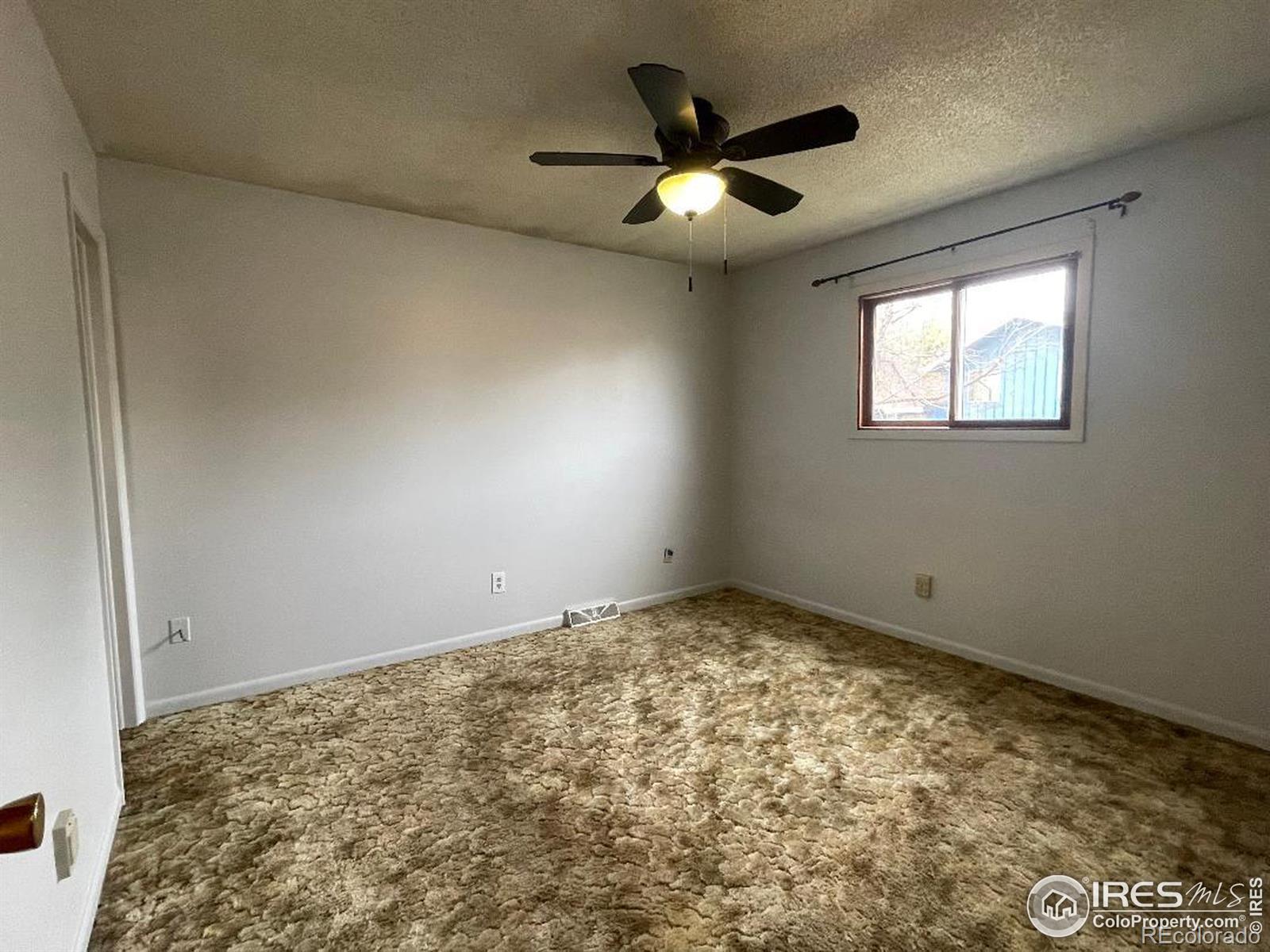 2713 19th St Rd, Greeley, CO 80634, 6 Bedrooms Bedrooms, ,3 BathroomsBathrooms,Residential,For Sale,19th,RECIR1021798