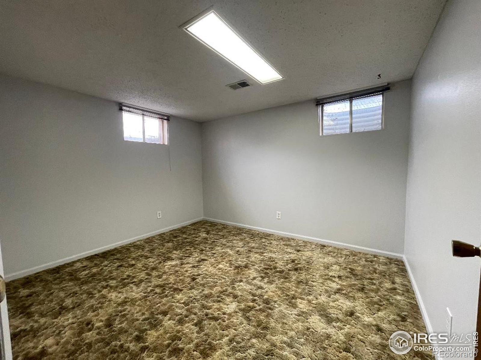 2713 19th St Rd, Greeley, CO 80634, 6 Bedrooms Bedrooms, ,3 BathroomsBathrooms,Residential,For Sale,19th,RECIR1021798