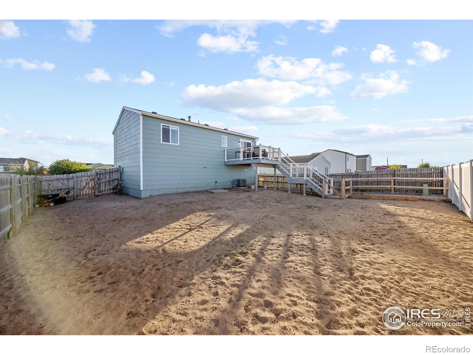 913 24th St Rd, Greeley, CO 80631, 3 Bedrooms Bedrooms, ,2 BathroomsBathrooms,Residential,For Sale,24th,RECIR1021754
