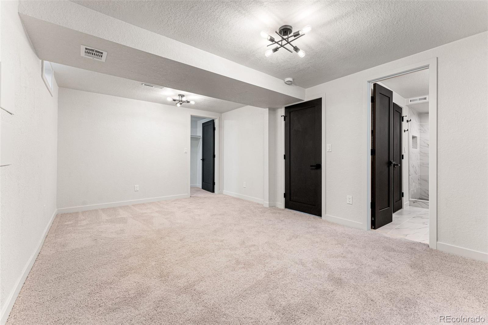 660 Elmhurst Place, Broomfield, CO 80020, 5 Bedrooms Bedrooms, ,3 BathroomsBathrooms,Residential,For Sale,Elmhurst,REC4422648