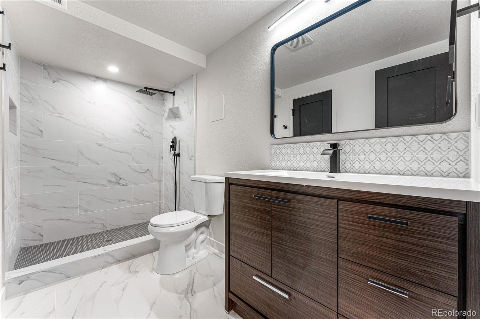 660 Elmhurst Place, Broomfield, CO 80020, 5 Bedrooms Bedrooms, ,3 BathroomsBathrooms,Residential,For Sale,Elmhurst,REC4422648