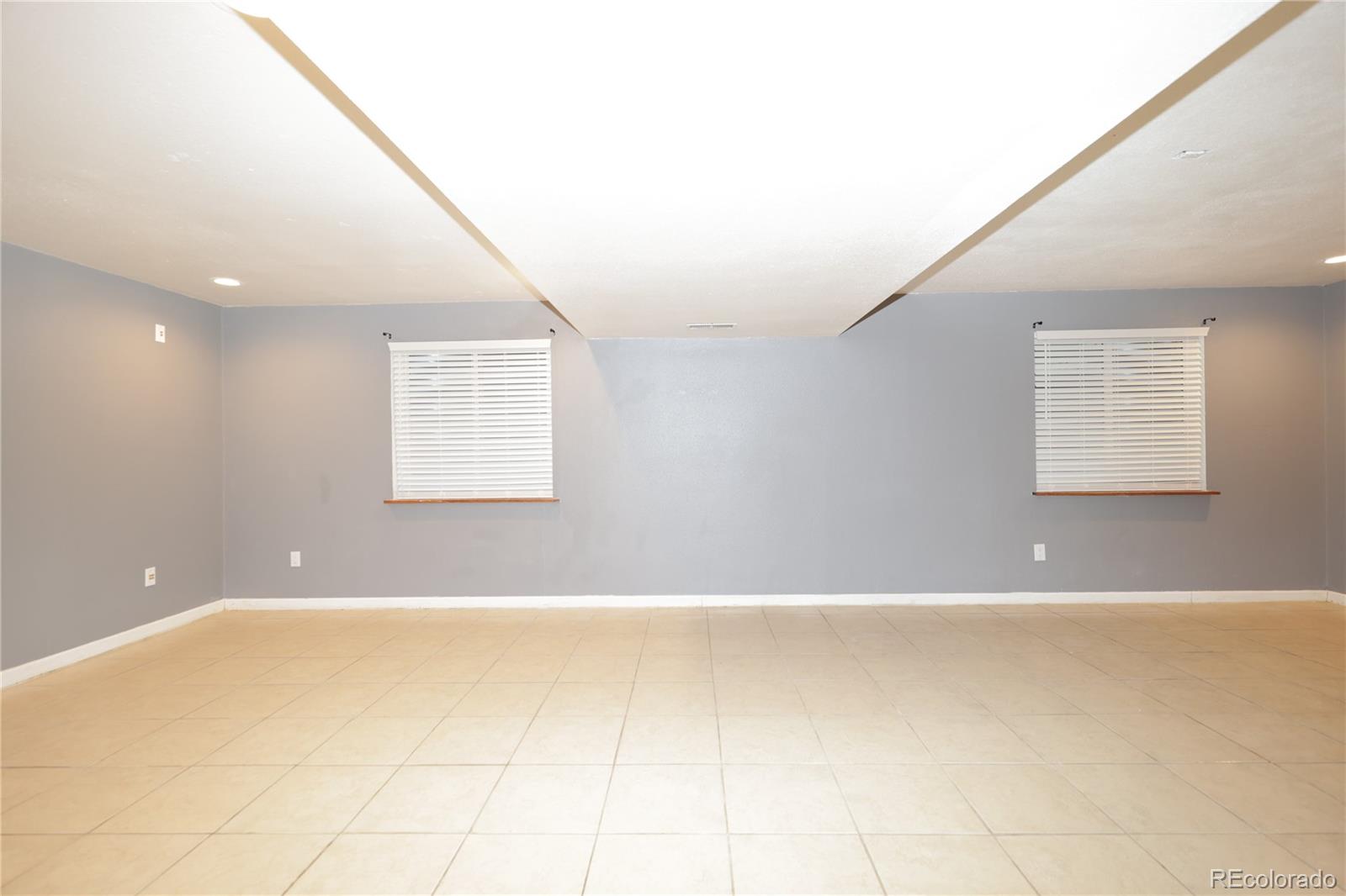 12148 Newport Drive, Brighton, CO 80602, 4 Bedrooms Bedrooms, ,2 BathroomsBathrooms,Rental,For Rent,Newport,REC3451730