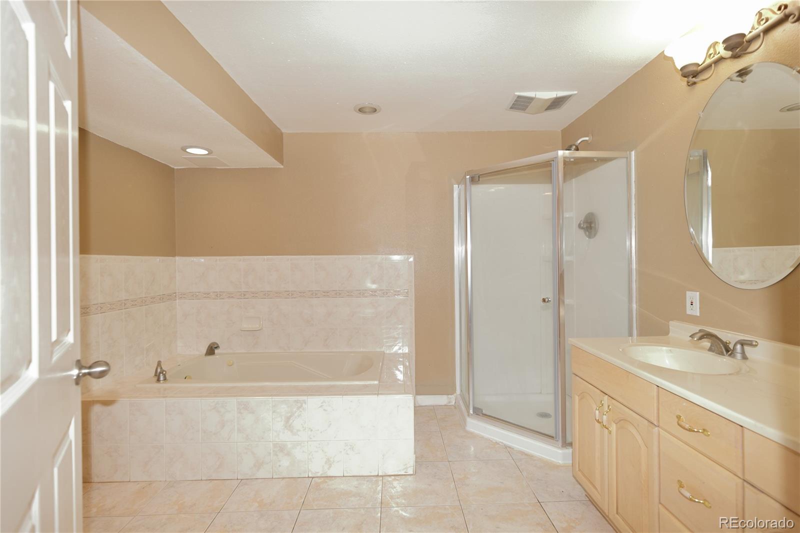 12148 Newport Drive, Brighton, CO 80602, 4 Bedrooms Bedrooms, ,2 BathroomsBathrooms,Rental,For Rent,Newport,REC3451730