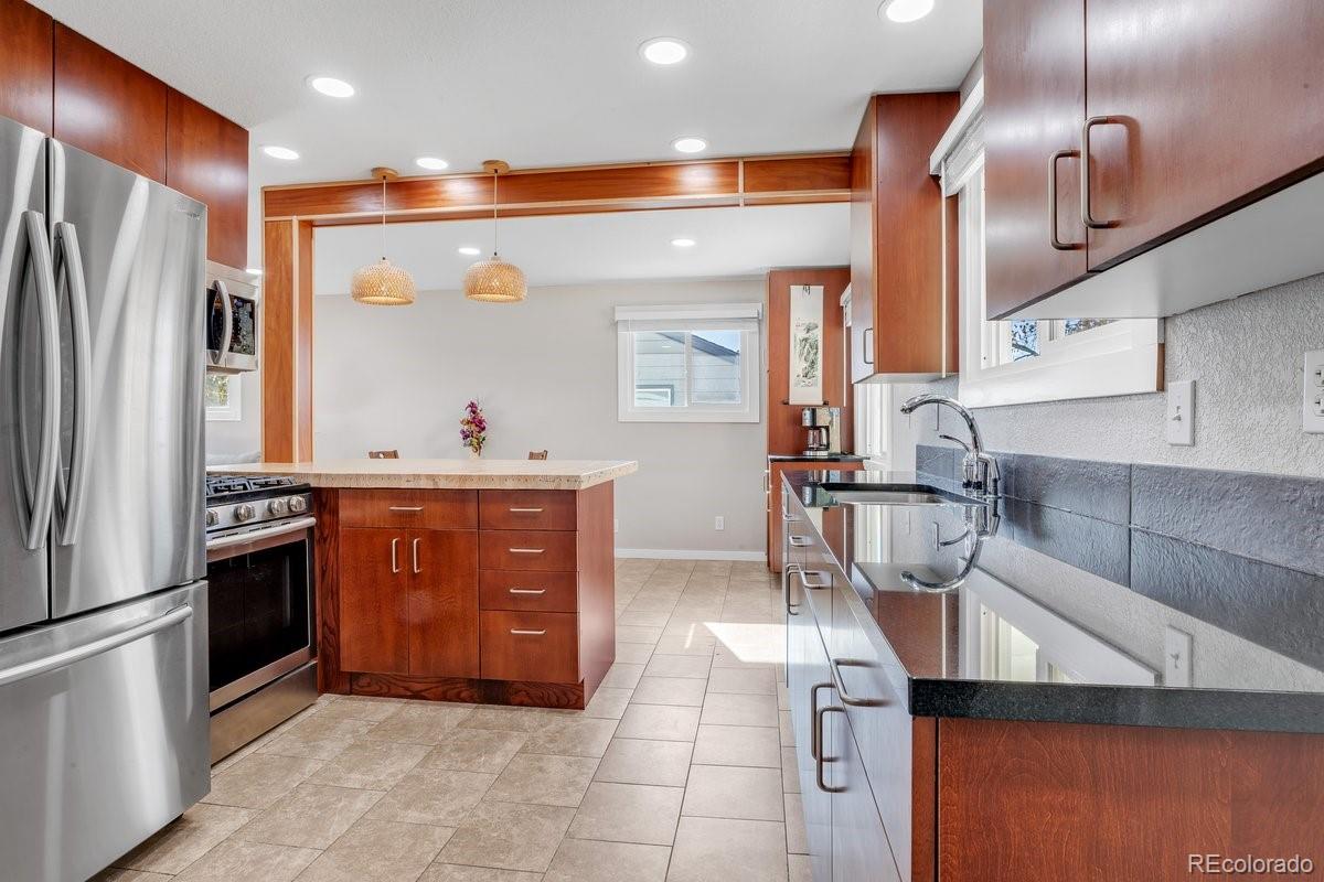 7371 Newton Street, Westminster, CO 80030, 3 Bedrooms Bedrooms, ,1 BathroomBathrooms,Residential,For Sale,Newton,REC1944718