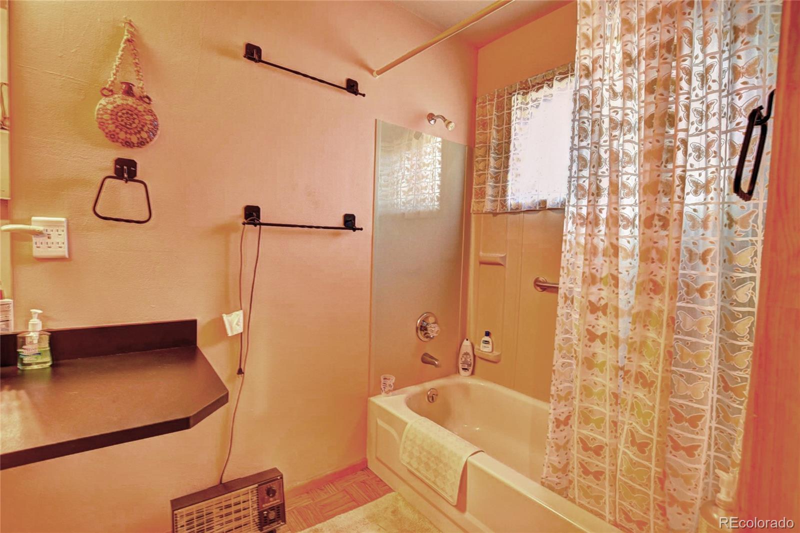 28 Concord Court, Jefferson, CO 80456, 3 Bedrooms Bedrooms, ,2 BathroomsBathrooms,Residential,For Sale,Concord,REC8966698