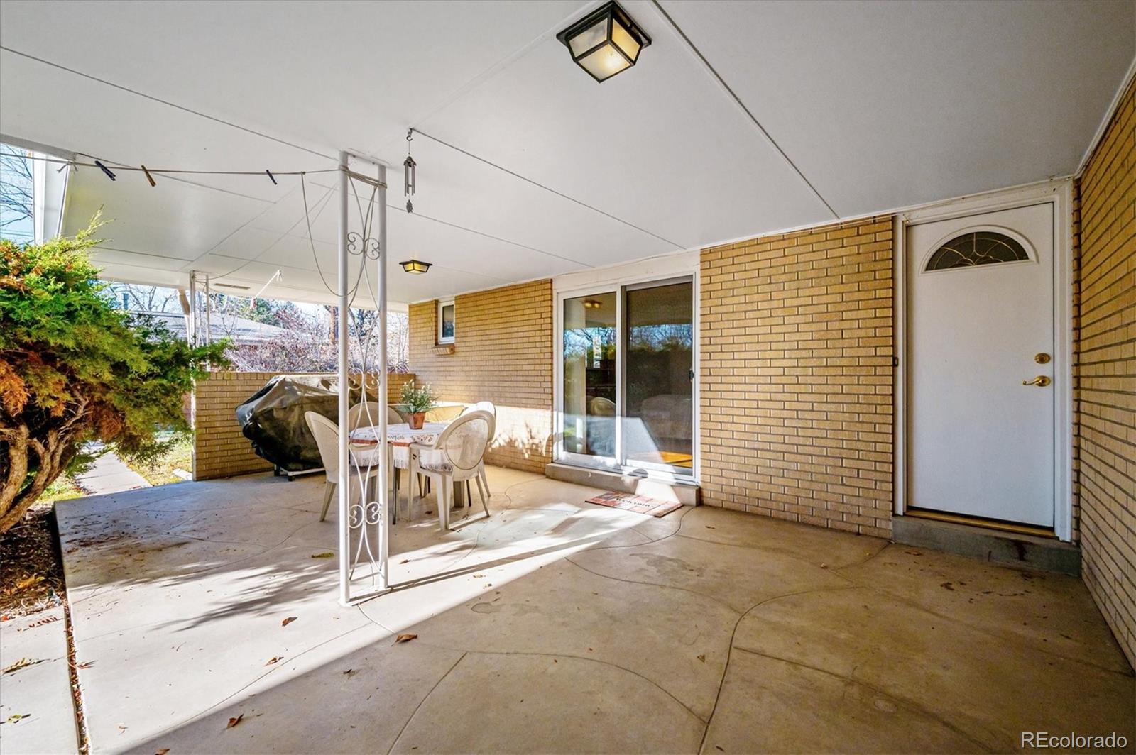 1725 Zinnia Court, Golden, CO 80401, 3 Bedrooms Bedrooms, ,3 BathroomsBathrooms,Residential,For Sale,Zinnia,REC8636853