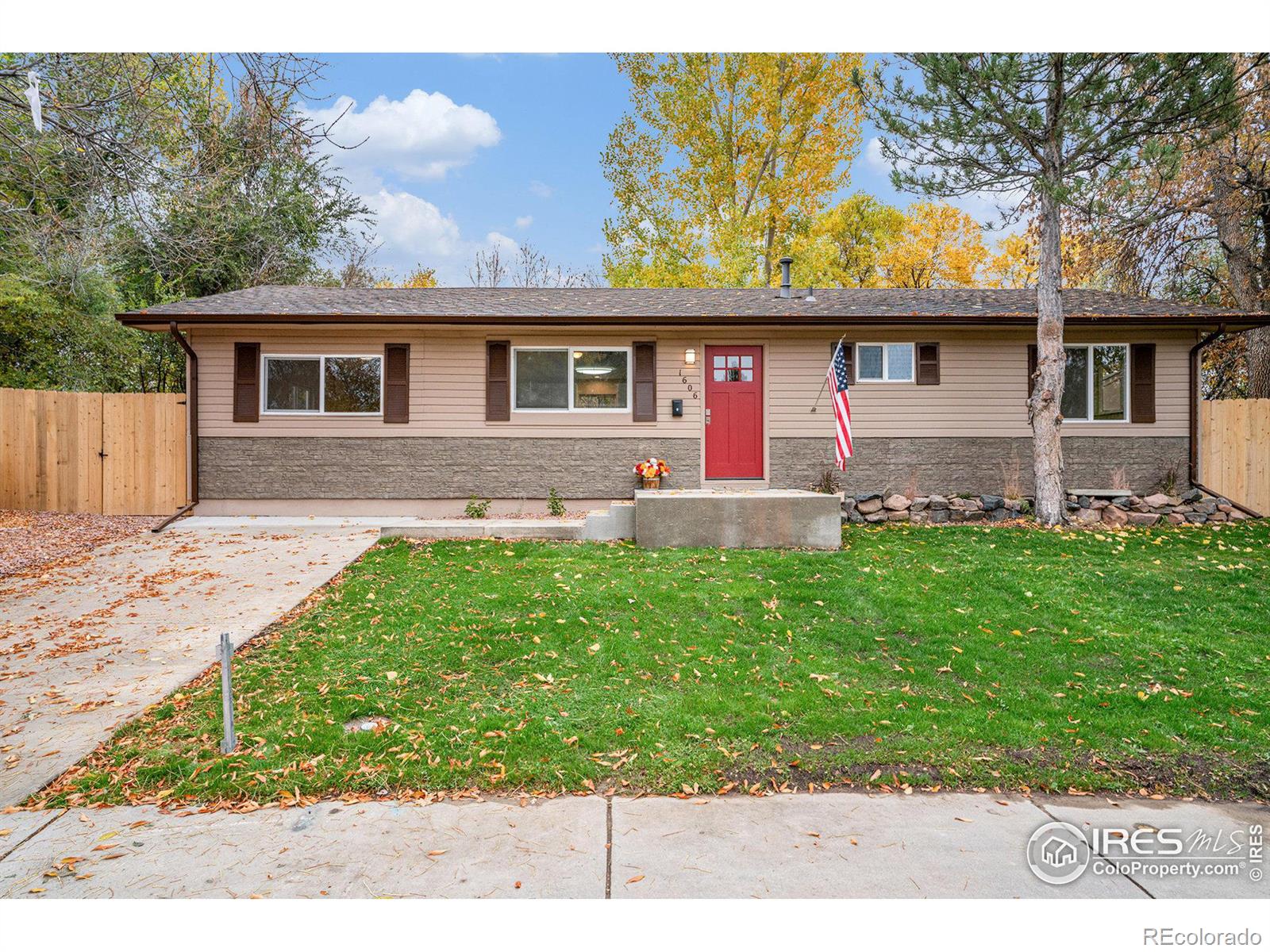 1606 Centennial Drive, Longmont, CO 80501, 3 Bedrooms Bedrooms, ,1 BathroomBathrooms,Residential,For Sale,Centennial,RECIR1021842