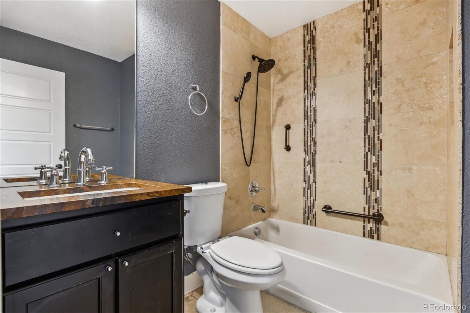 1565 Hudson Street, Denver, CO 80220, 5 Bedrooms Bedrooms, ,4 BathroomsBathrooms,Residential,For Sale,Hudson,REC9355241