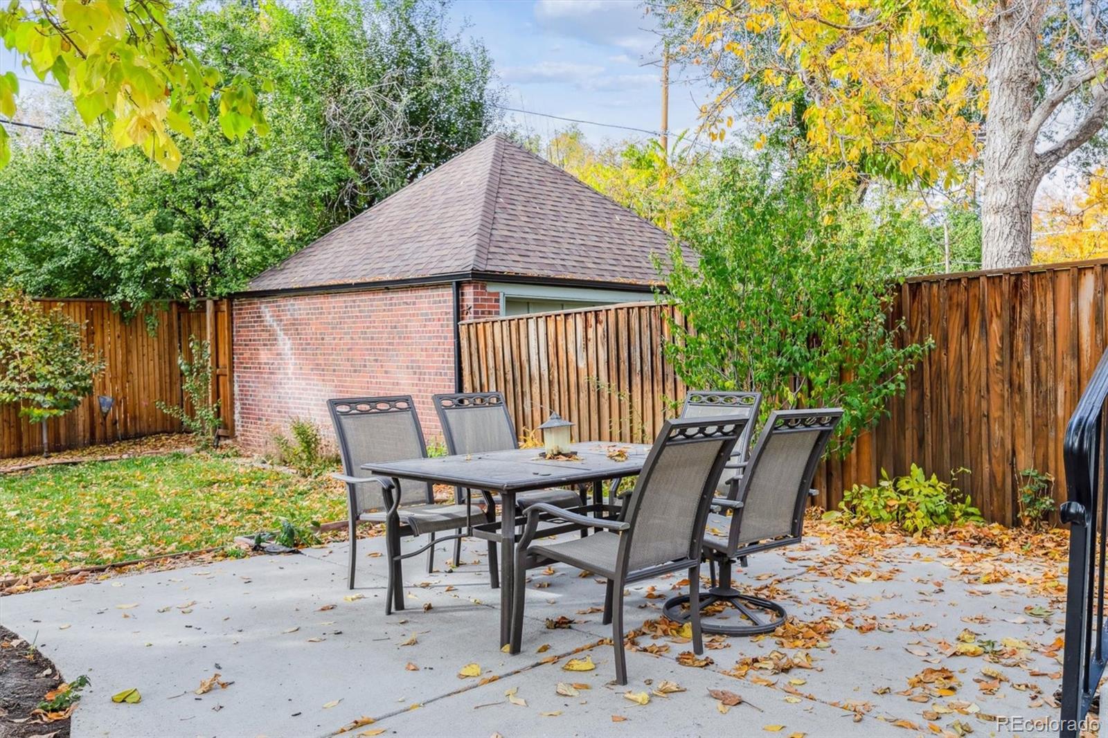 1565 Hudson Street, Denver, CO 80220, 5 Bedrooms Bedrooms, ,4 BathroomsBathrooms,Residential,For Sale,Hudson,REC9355241