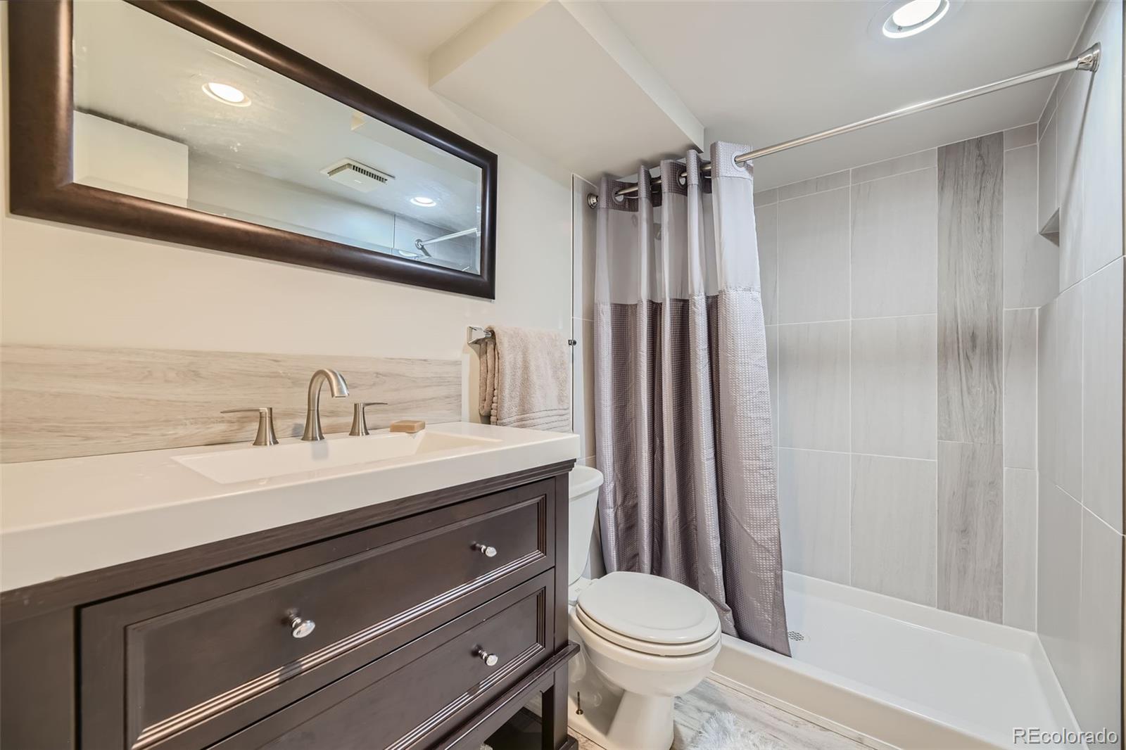 2420 Garland Court, Lakewood, CO 80227, 5 Bedrooms Bedrooms, ,4 BathroomsBathrooms,Residential,For Sale,Garland,REC3765206