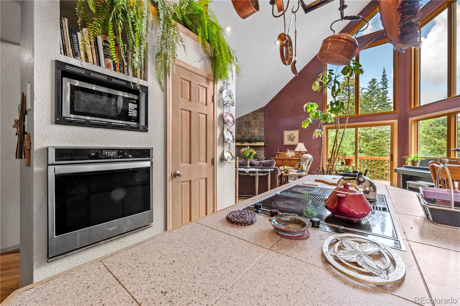 Restricted Address, 3 Bedrooms Bedrooms, ,2 BathroomsBathrooms,Residential,For Sale,Meadow Mountain,REC5866900