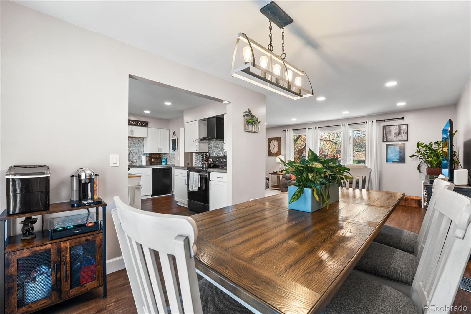Restricted Address, 4 Bedrooms Bedrooms, ,3 BathroomsBathrooms,Residential,For Sale,Perry,REC8567261