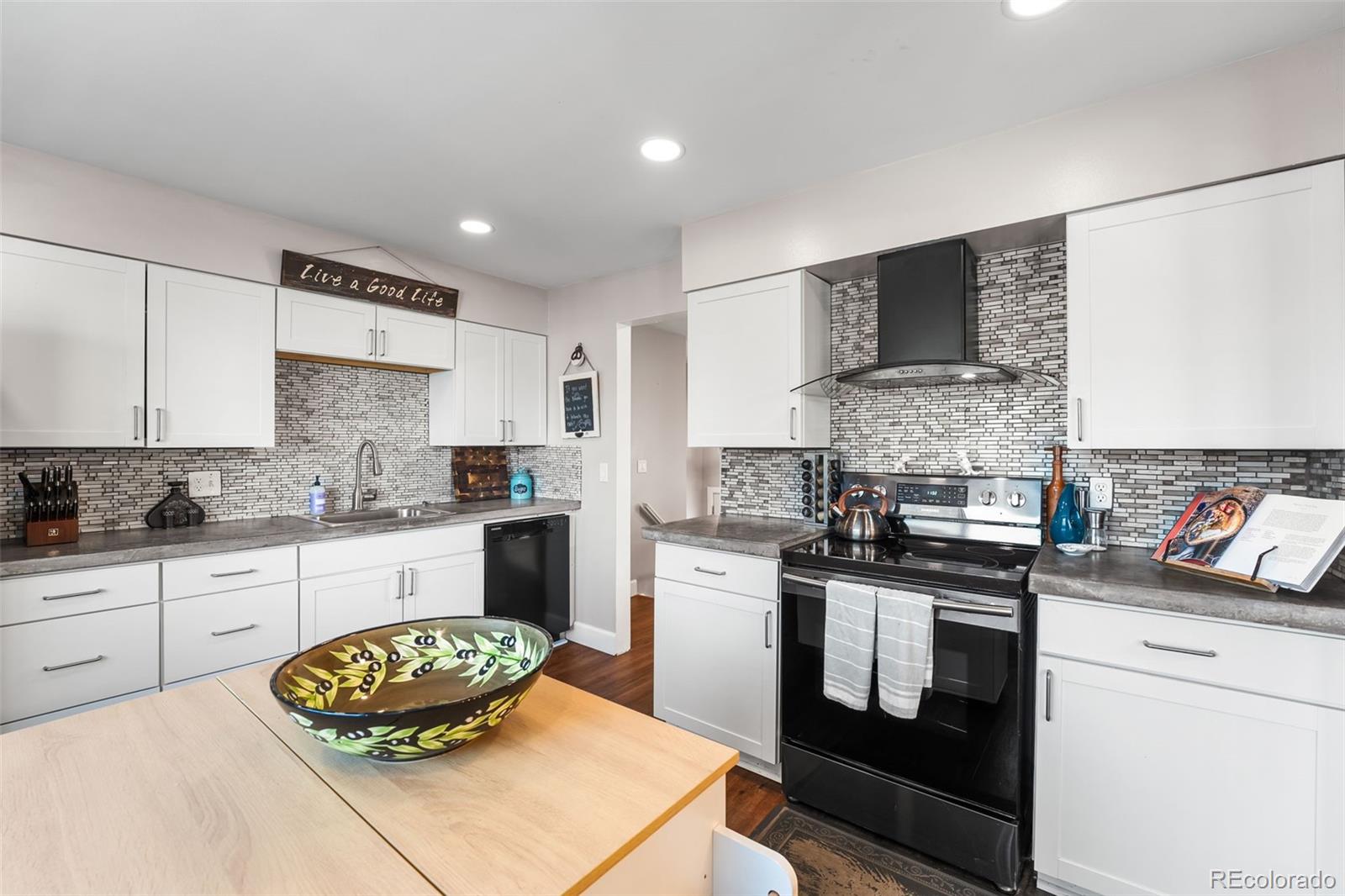 Restricted Address, 4 Bedrooms Bedrooms, ,3 BathroomsBathrooms,Residential,For Sale,Perry,REC8567261