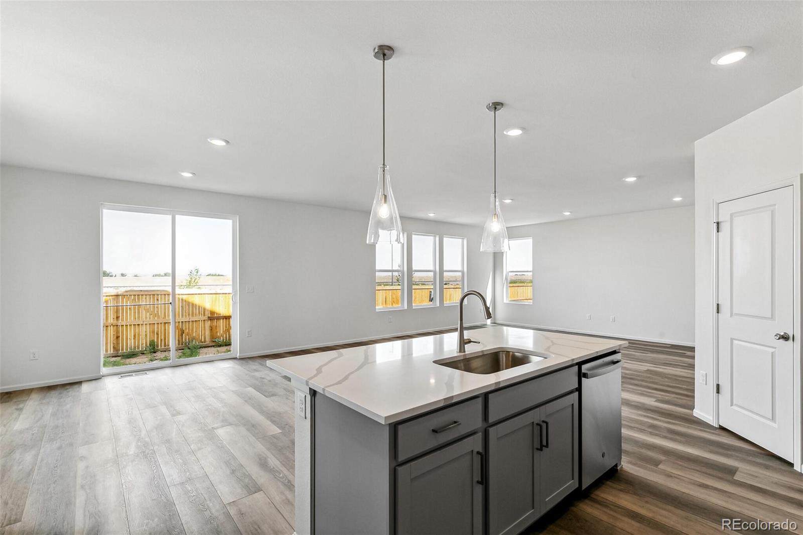 11045 Ursula Street, Commerce City, CO 80022, 3 Bedrooms Bedrooms, ,3 BathroomsBathrooms,Residential,For Sale,Ursula,REC4371895