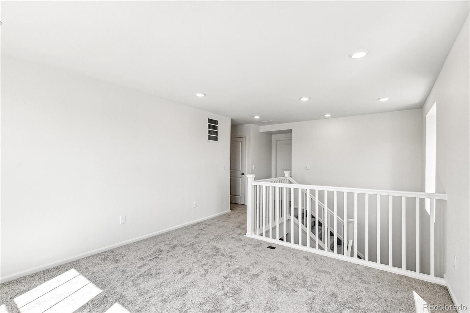 11045 Ursula Street, Commerce City, CO 80022, 3 Bedrooms Bedrooms, ,3 BathroomsBathrooms,Residential,For Sale,Ursula,REC4371895