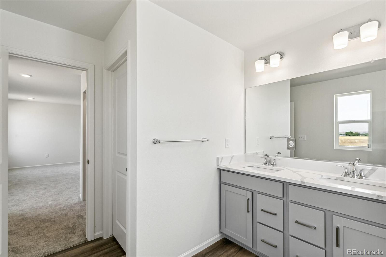 11045 Ursula Street, Commerce City, CO 80022, 3 Bedrooms Bedrooms, ,3 BathroomsBathrooms,Residential,For Sale,Ursula,REC4371895