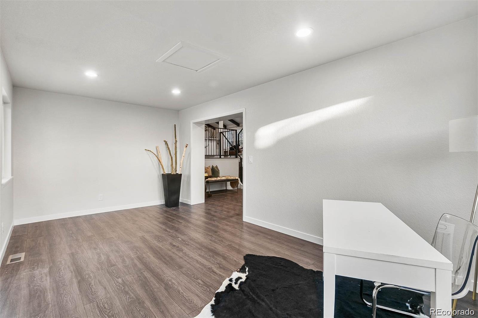 7782 Nassau Avenue, Denver, CO 80237, 4 Bedrooms Bedrooms, ,4 BathroomsBathrooms,Rental,For Rent,Nassau,REC7206557