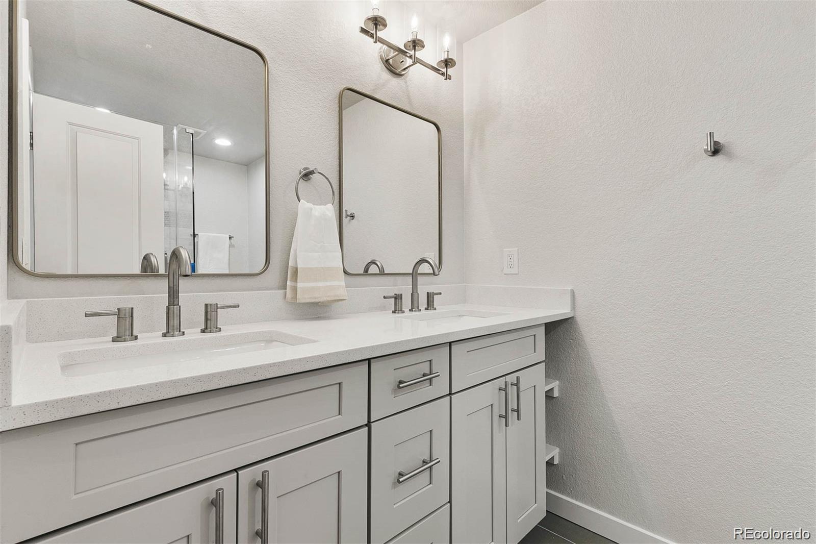 7782 Nassau Avenue, Denver, CO 80237, 4 Bedrooms Bedrooms, ,4 BathroomsBathrooms,Rental,For Rent,Nassau,REC7206557