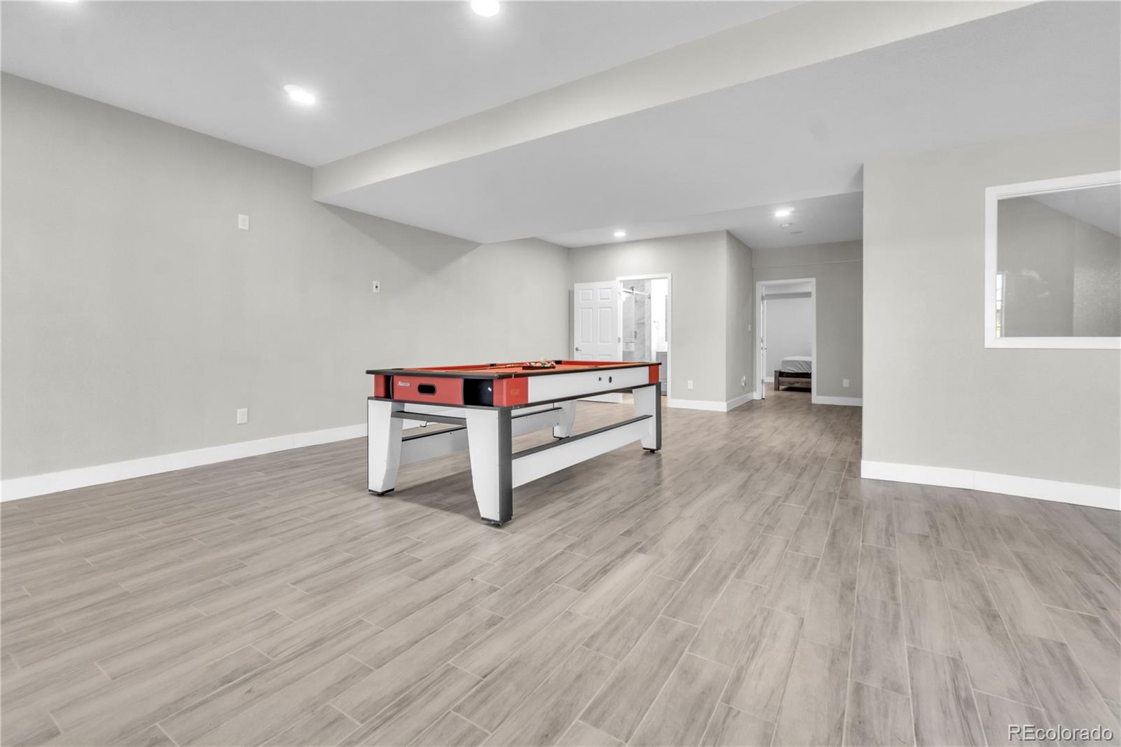 7215 Robertsdale Way, Aurora, CO 80016, 5 Bedrooms Bedrooms, ,5 BathroomsBathrooms,Residential,For Sale,Robertsdale,REC7294119