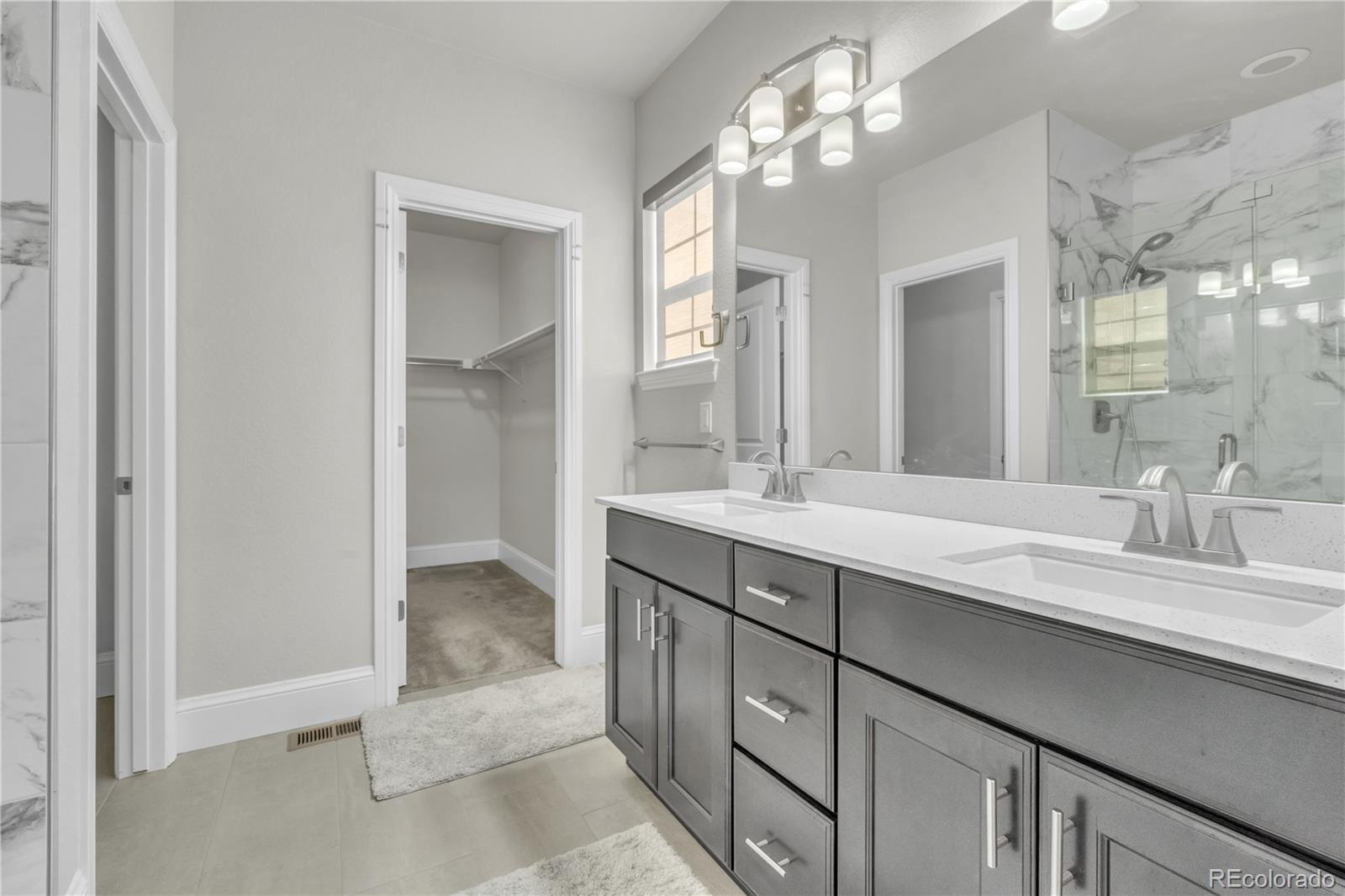 7215 Robertsdale Way, Aurora, CO 80016, 5 Bedrooms Bedrooms, ,5 BathroomsBathrooms,Residential,For Sale,Robertsdale,REC7294119