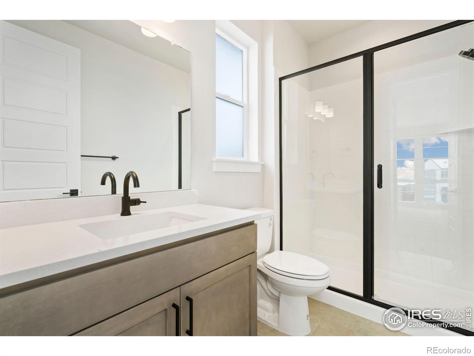 1725 Lucent Court, Windsor, CO 80550, 5 Bedrooms Bedrooms, ,4 BathroomsBathrooms,Residential,For Sale,Lucent,RECIR1022090