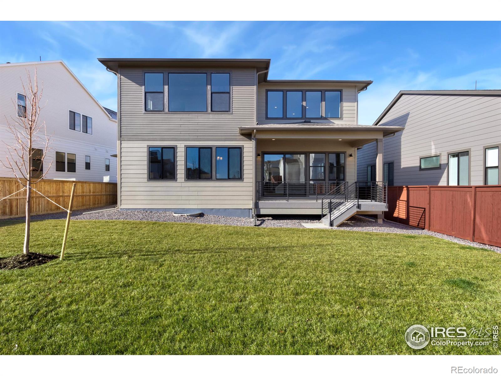 1725 Lucent Court, Windsor, CO 80550, 5 Bedrooms Bedrooms, ,4 BathroomsBathrooms,Residential,For Sale,Lucent,RECIR1022090