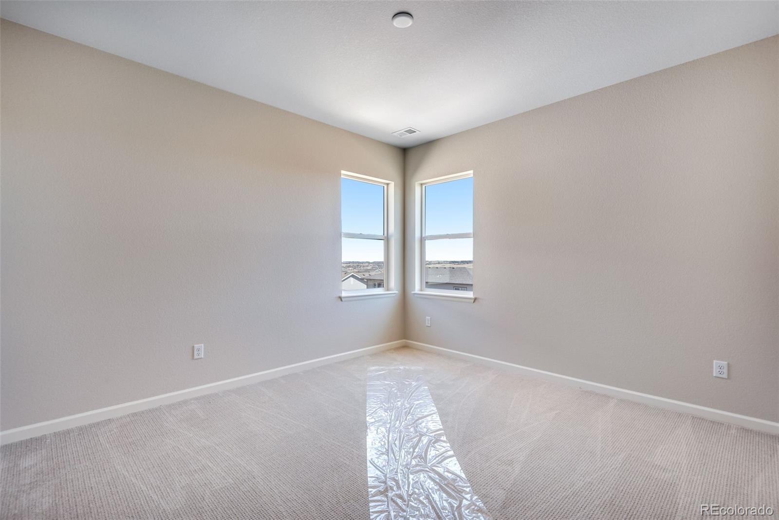 14404 Shasta Daisy Point, Parker, CO 80134, 5 Bedrooms Bedrooms, ,5 BathroomsBathrooms,Residential,For Sale,Shasta Daisy,REC2822040